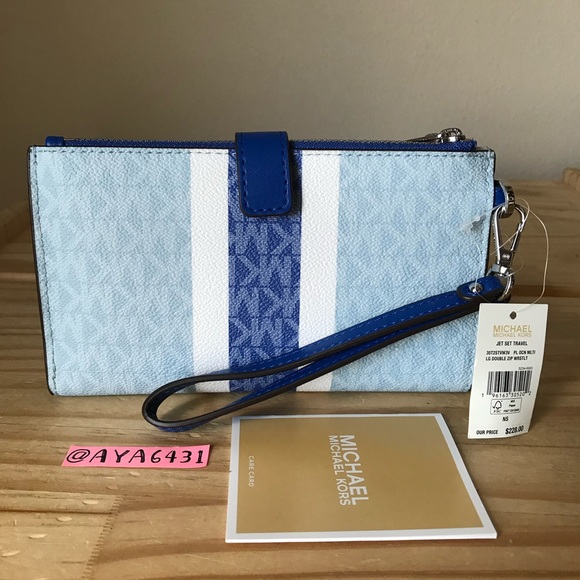 Michael Kors wallet🎈🎈 - Picture 2 of 7